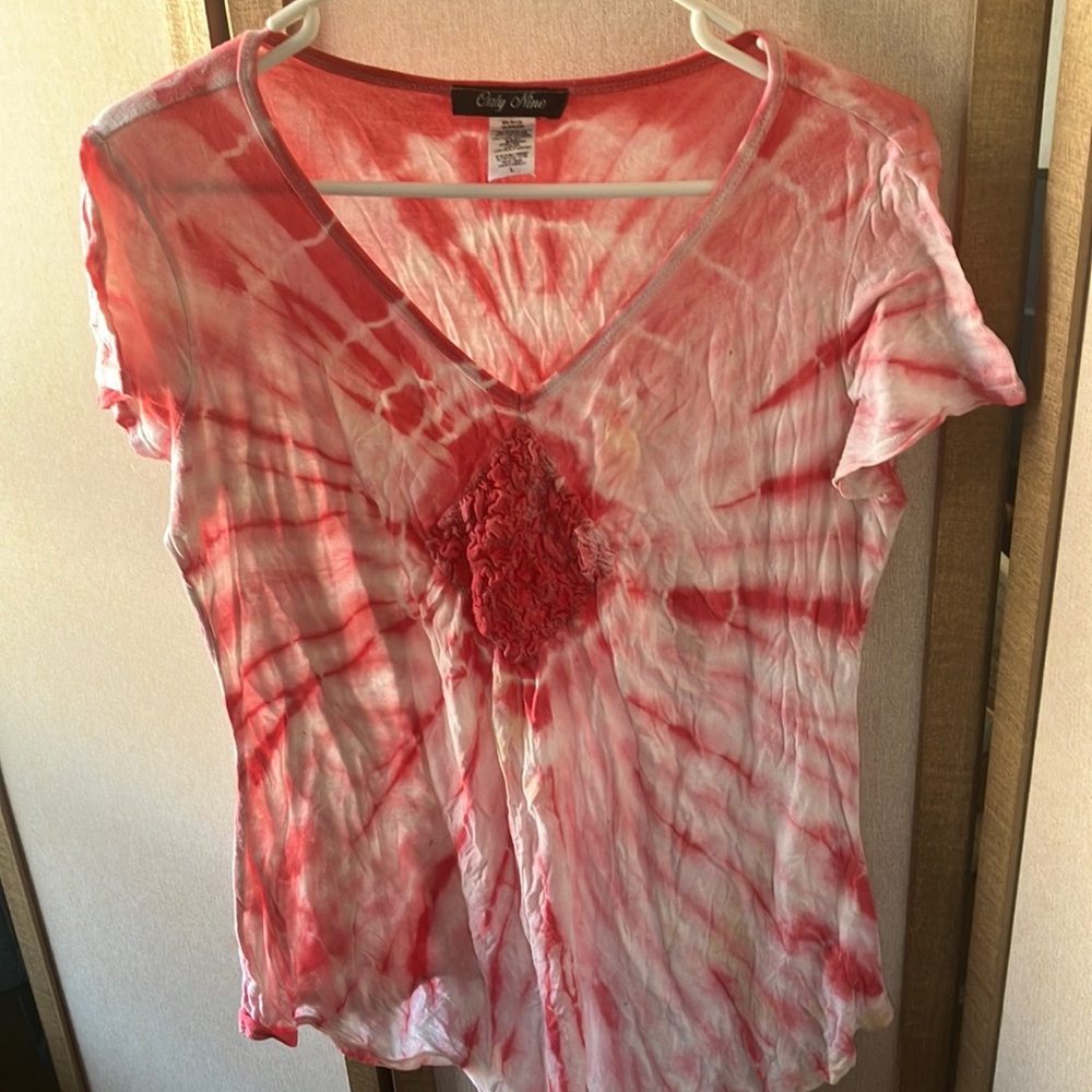 FINAL MARKDOWN Only nine Tie-Dye Short Sleeve Top large